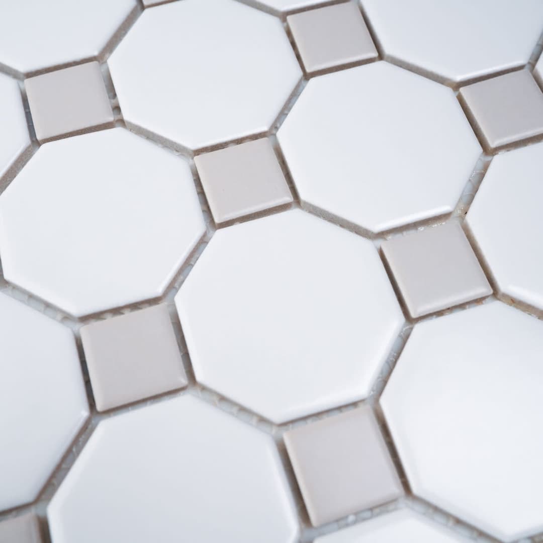 White and Grey Octagon - ukbfty7gwqg36tdhg674@2x.jpg