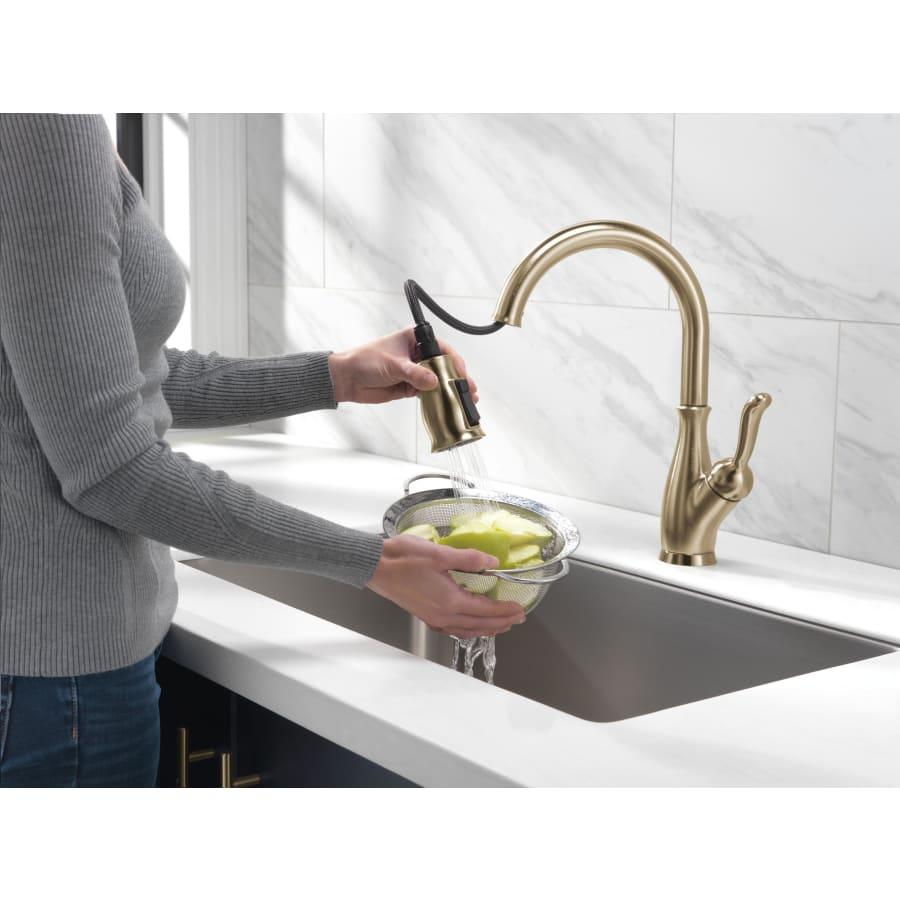 Leland Pull-Down Kitchen Faucet with Magnetic Docking Spray Head and ShieldSpray - Includes Lifetime Warranty - upktopkq7rjd62mwgehh@2x.jpg