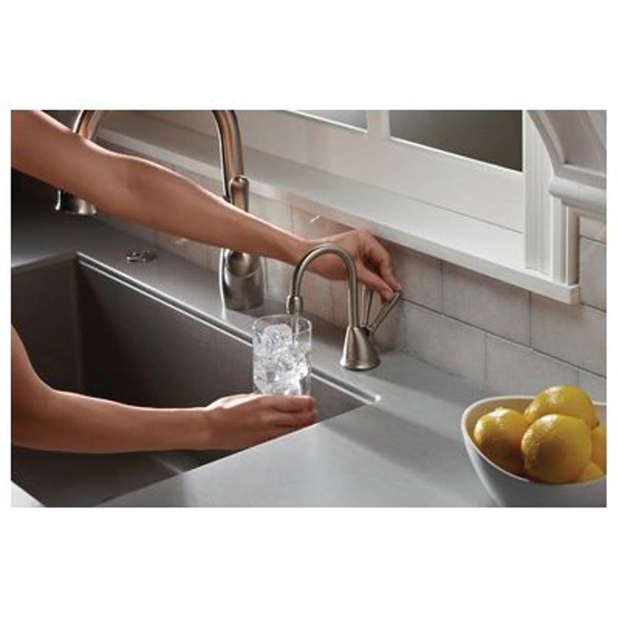Involve View Water Dispenser, Lever Handle, Polished Chrome - uwlipzuqcfuvk4acoq9e@2x.jpg