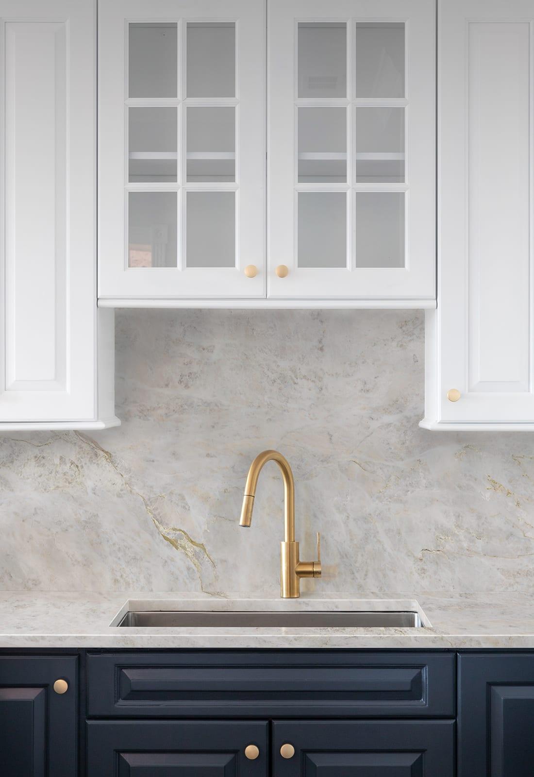 Everest Sunrise - vbwauvvnuj6parfq3xz0@2x.jpg