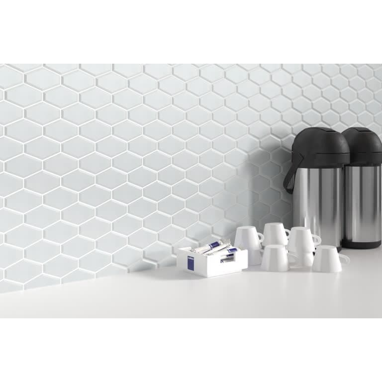 REWARD WHITE GL BEV 2X4 HEX/MO - vq97f25cyezlw2q8mp0s@2x.jpg