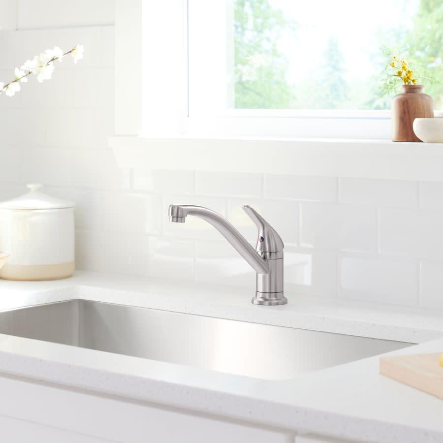Jolt 1.5 GPM Single Hole Kitchen Faucet - Includes Escutcheon - wc3nl9ax5qjccdxsunfj@2x.jpg