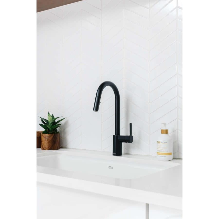 Align Pull-Down Spray Kitchen Faucet - xa3blparrwvrqtdcvczm@2x.jpg