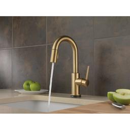 Trinsic Pull-Down Bar/Prep Faucet with On/Off Touch Activation, Magnetic Docking Spray Head, and Optional Base Plate - Includes Lifetime Warranty (5 Year on Electronic Parts) - xdsn14aevommeypfmtdn@2x.jpg