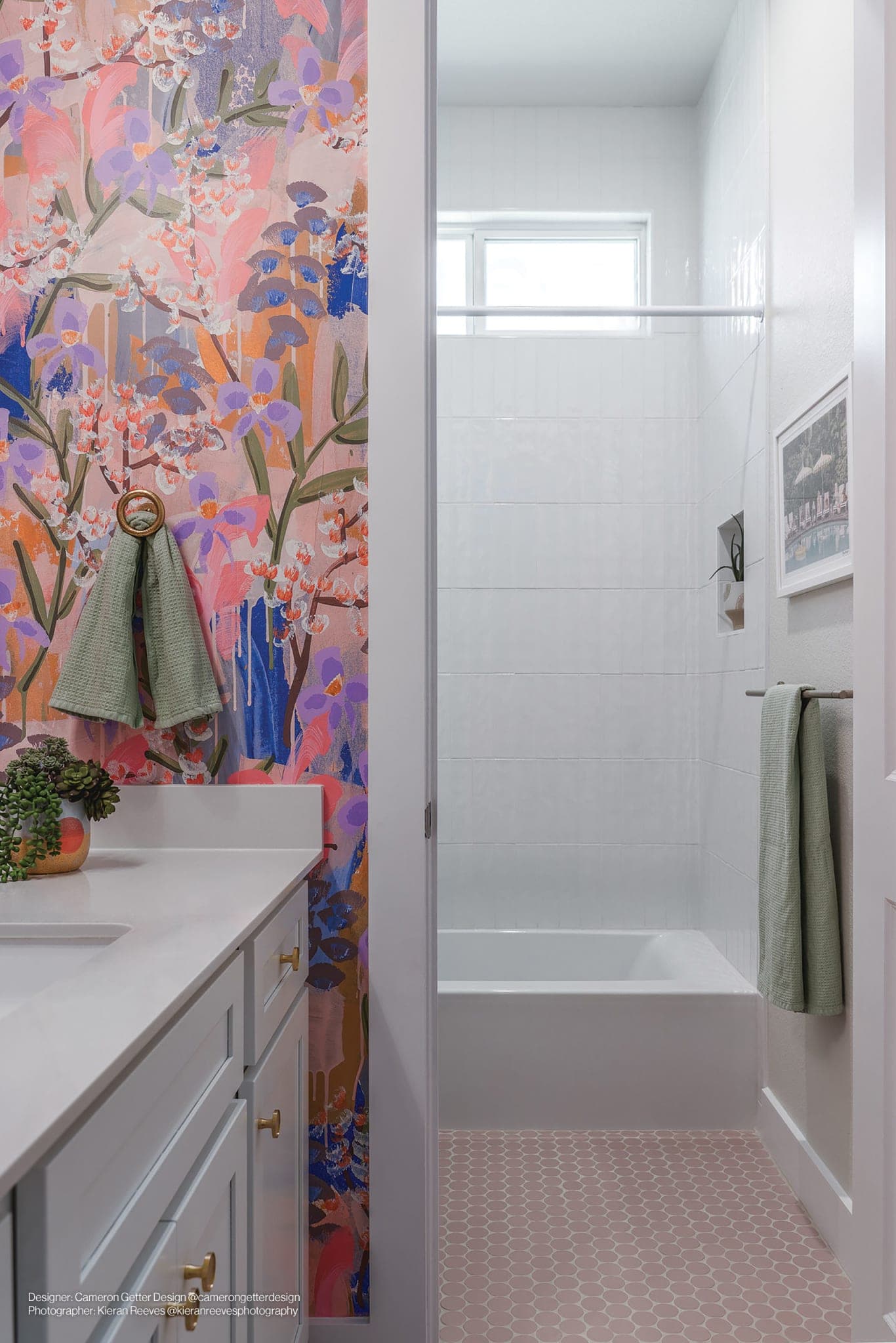 Makoto 2" Round Matte Porcelain Mosaic Tile in Momoiro Blush - xn5vrdssnfu9zmmlb1hl@2x.jpg