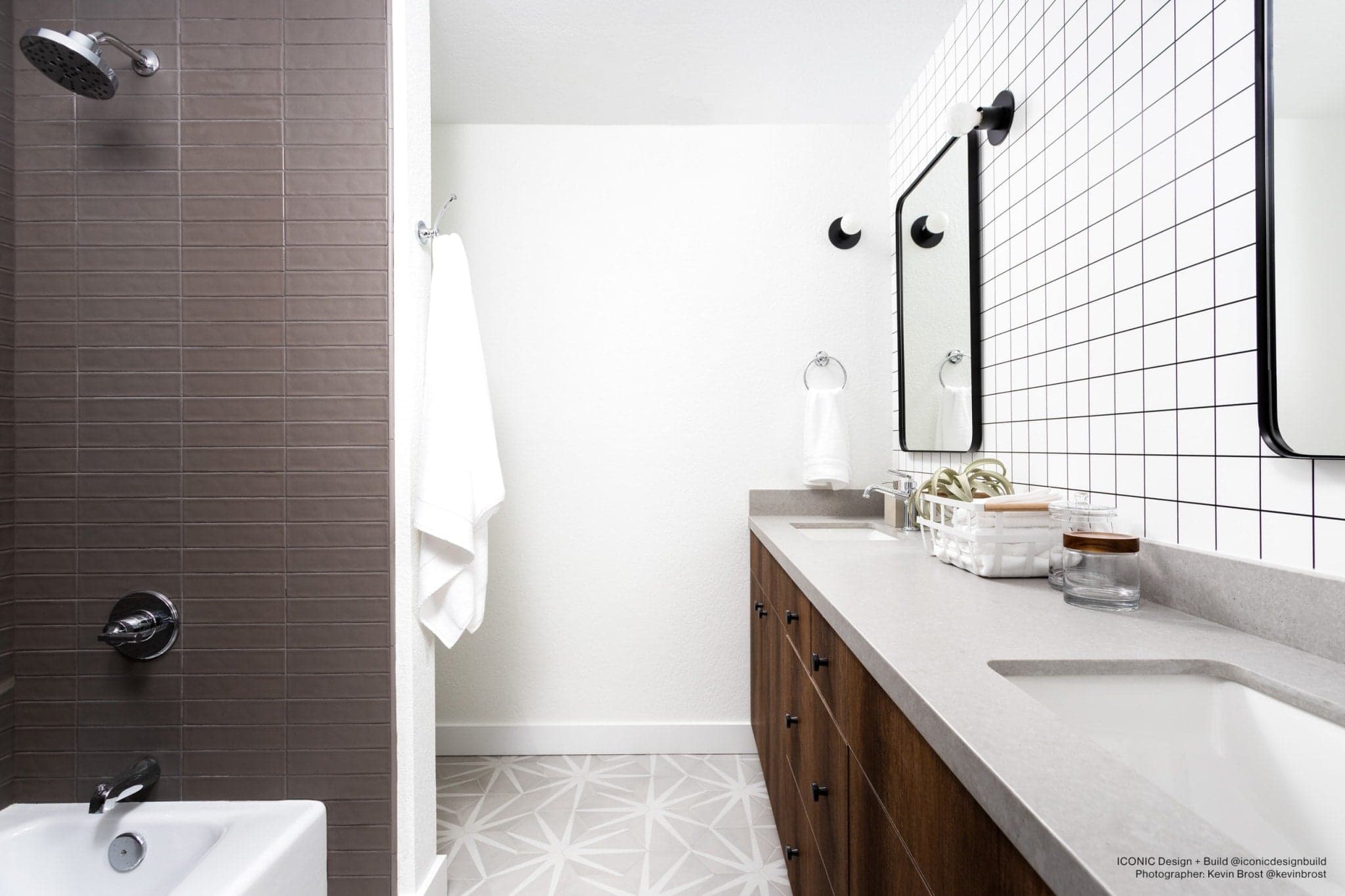 Allora 8.5" x 10" Matte Stella Hexagon Deco Porcelain Tile - xndhvdmtaghy71csyqom@2x.jpg