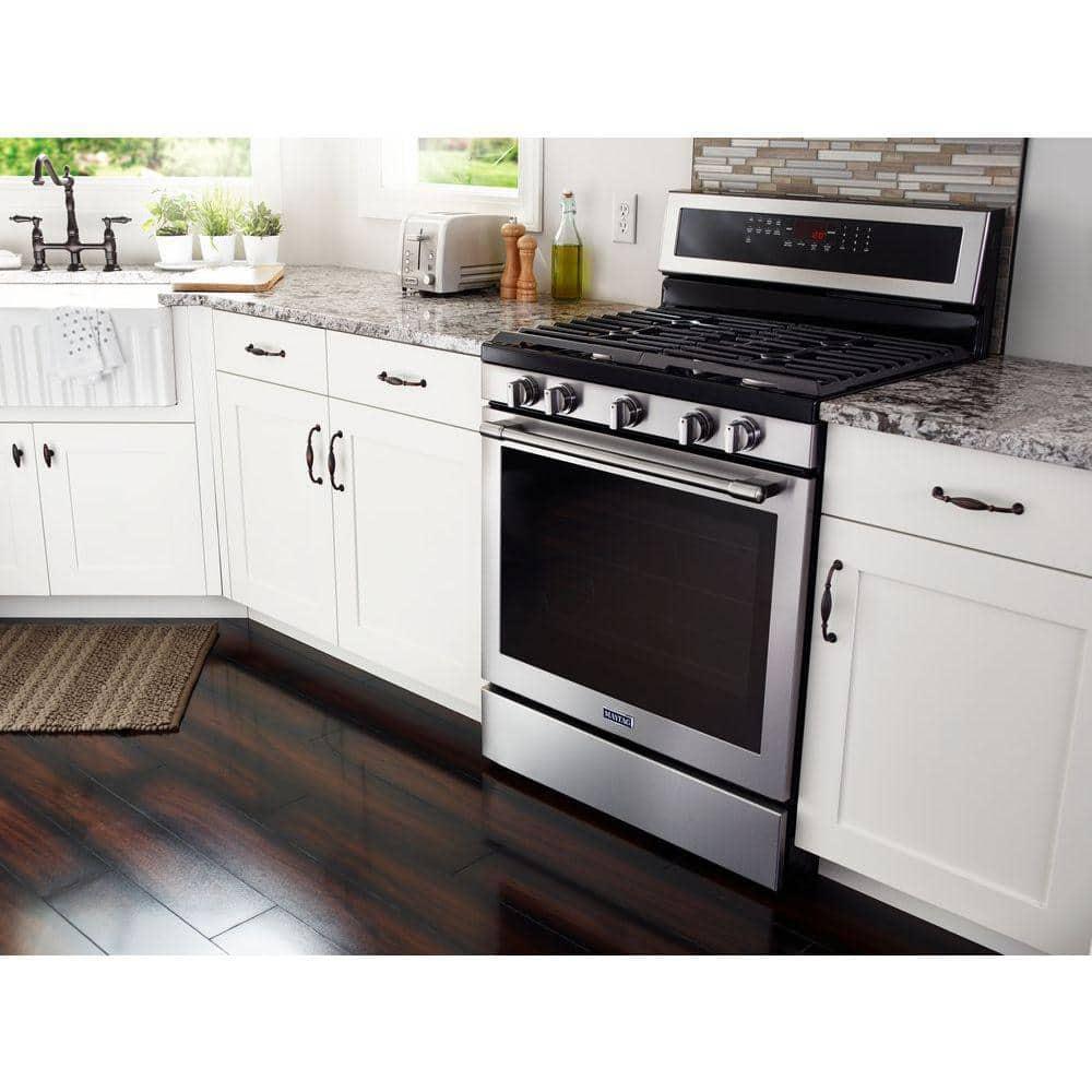 5.8 cu. ft. Gas Range with True Convection in Fingerprint Resistant Stainless Steel - xosi8aqgubaou0pcab5s@2x.jpg