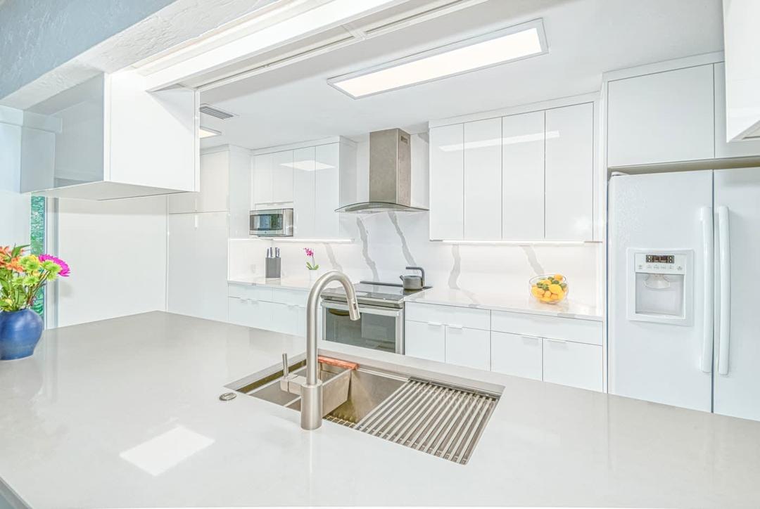 Bianco Calacatta - xrx8taisnzdjnxu4vbat@2x.jpg