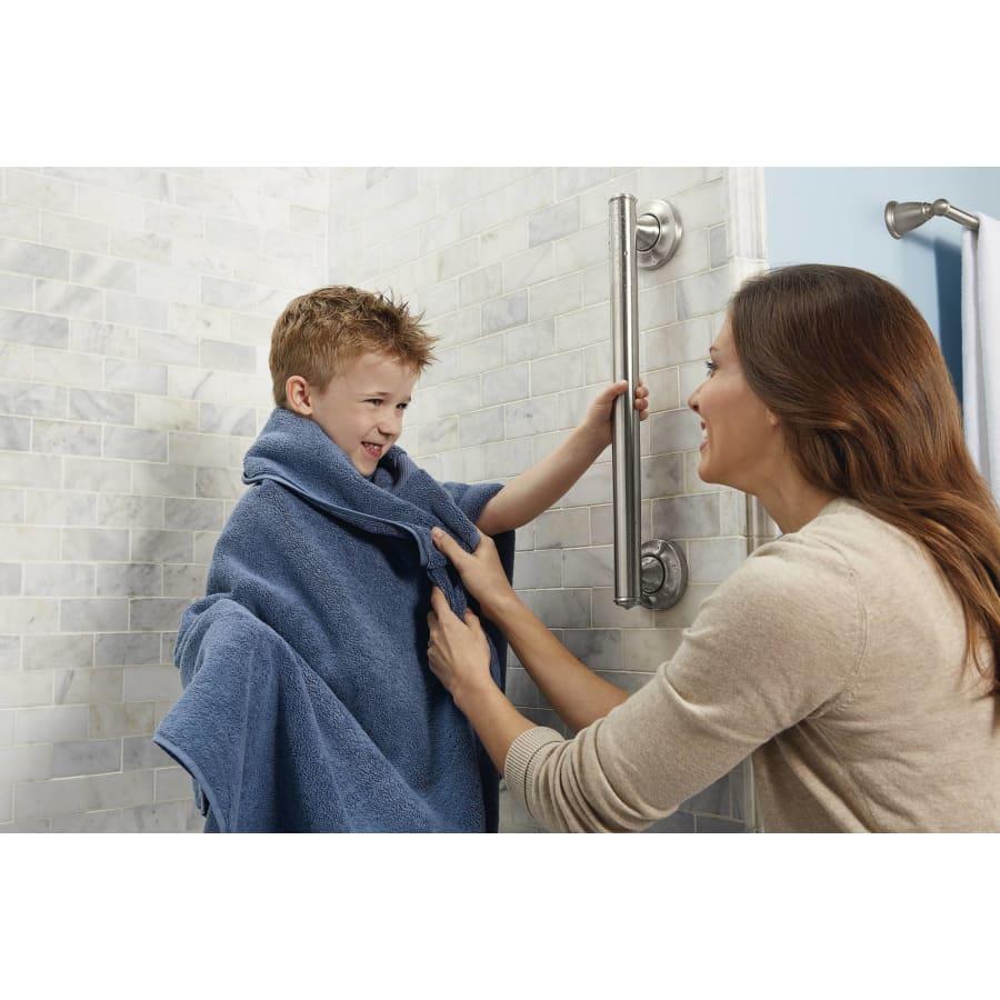 24" x 1-1/4" Grab Bar from the Home Care Collection - y0x22l5hl5kayfm7mspj@2x.jpg
