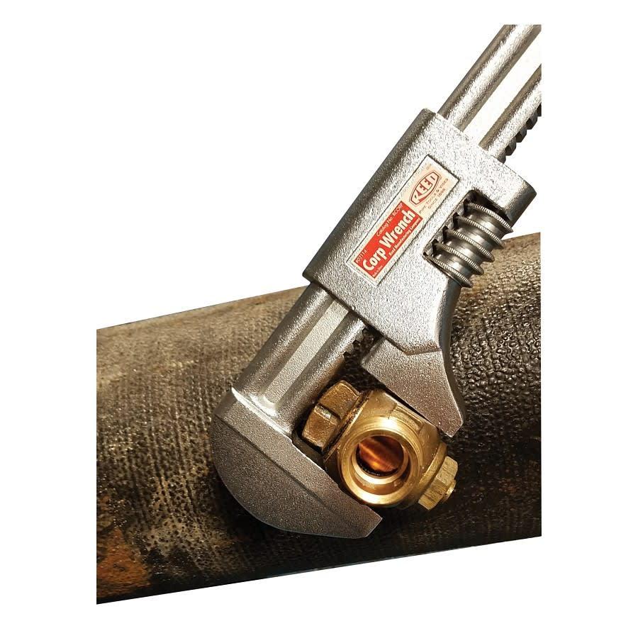 Smooth Jaw Wrench, 4-1/2 in, 18 in OAL, Forged Steel Body - yazctu3p75ju77uwkgwu@2x.jpg