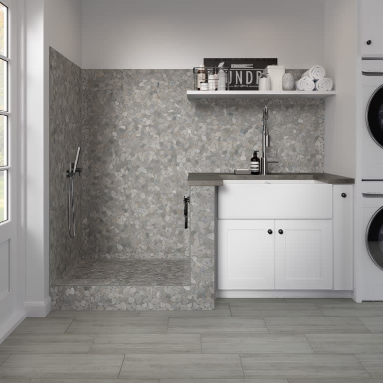 FLAT VENETIAN PEB SILVER 12X12 - ydwzlfo6h7guubwikdyp@2x.jpg