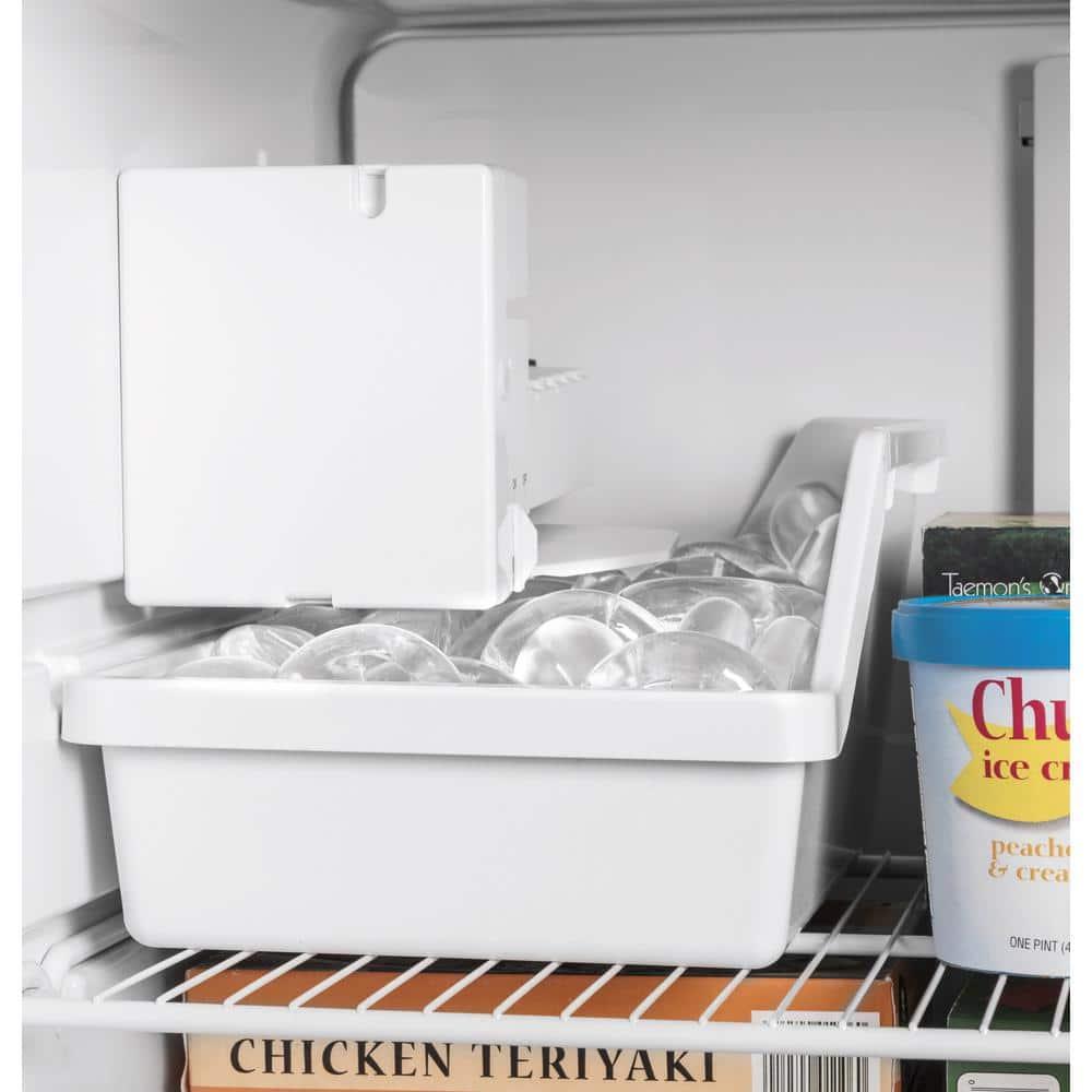 GE 18 Cu Fr Top Mount Refrigerator Es - yrvroujnb1zylrrvembb@2x.jpg