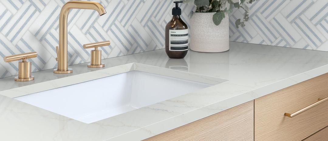 Calacatta Safyra - zd8emgncwombyir5ixiv@2x.jpg