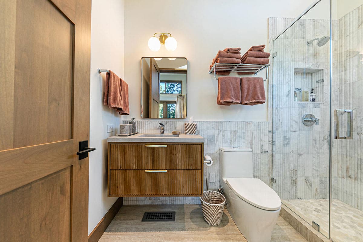 Arabescato Venato Tile Slat Honed - zpryxas9ix4hpa5cfpbt@2x.jpg