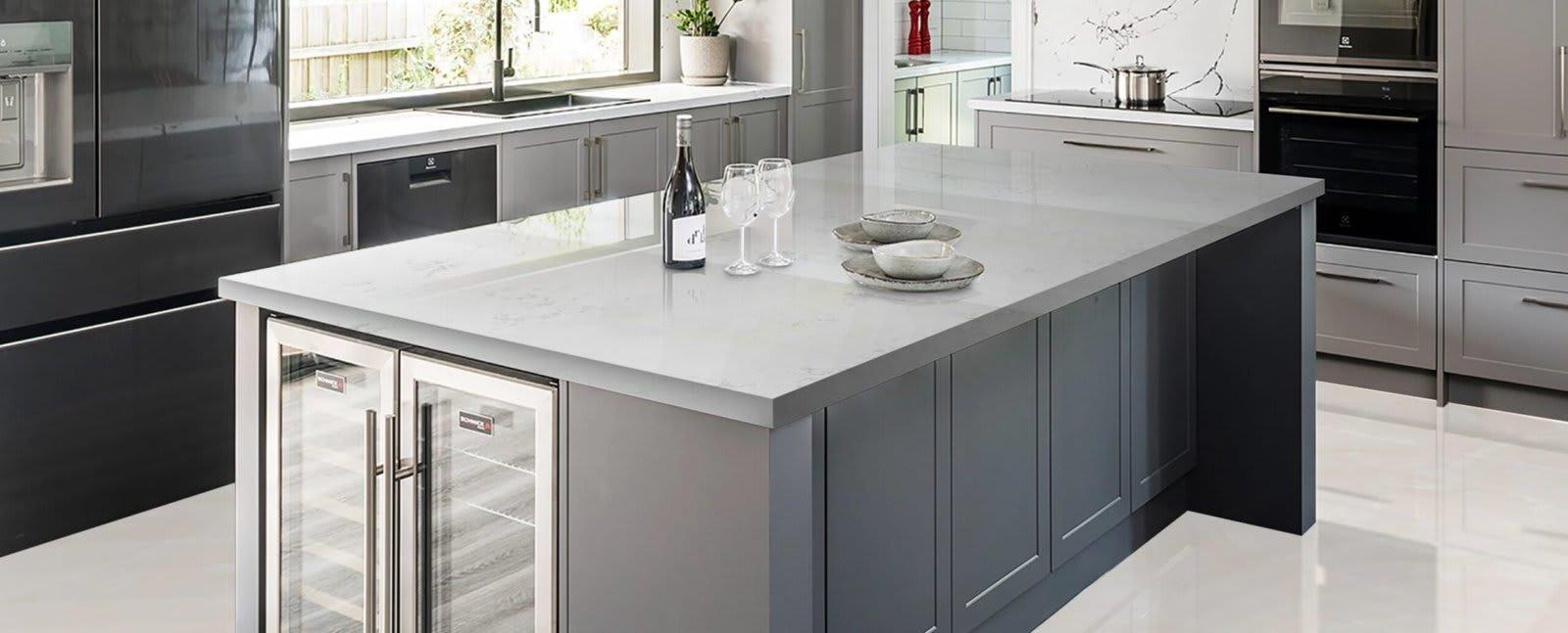 Carrara White - zufcfmlybttajex6vkoq@2x.jpg