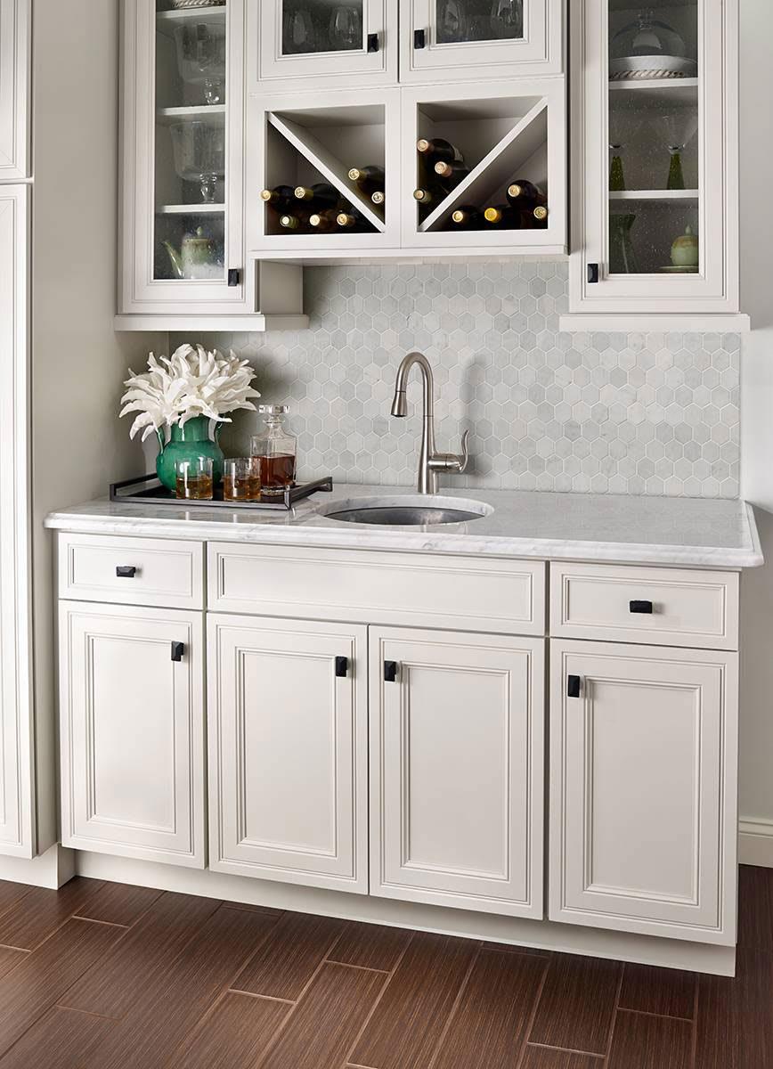 Carrara White Polished 2" Hexagon Mosaic Tile - zxzlnlcp2oxxbhmi0kmt@2x.jpg