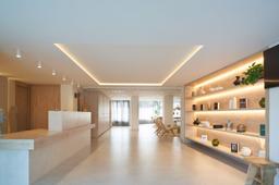 Lunar - emx3vj7hpa0ghcr1hnco_53f14aa7-c35d-4d48-93da-0994f045497b@2x.jpg