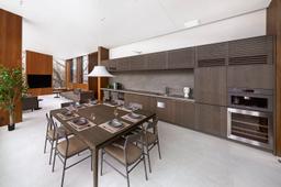 Et Calacatta Gold - p4goy95ixneaffwpgvyf_5f5f489d-6179-4c5b-adbd-798e1ae69447@2x.jpg